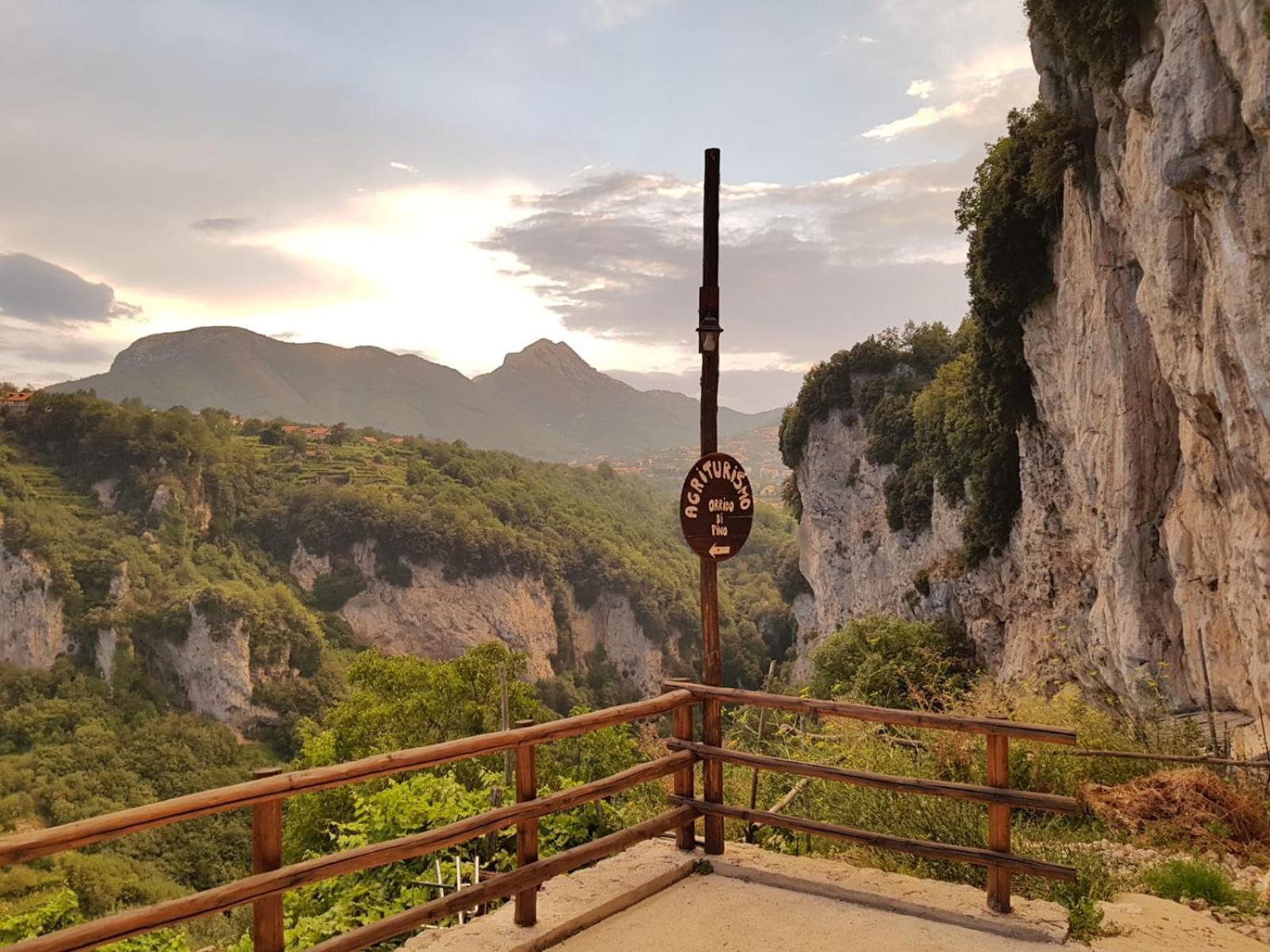 Agriturismo Orrido Di Pino Agerola Luaran gambar