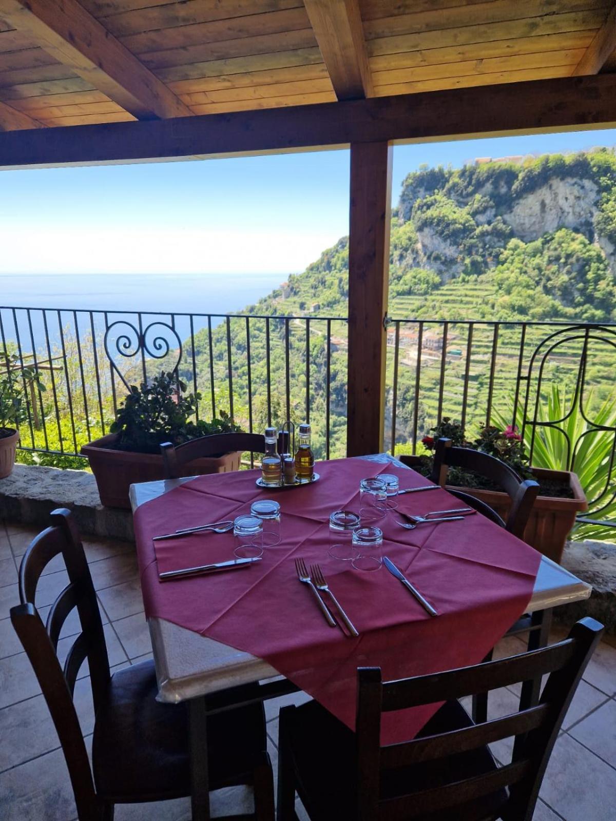 Agriturismo Orrido Di Pino Agerola Luaran gambar