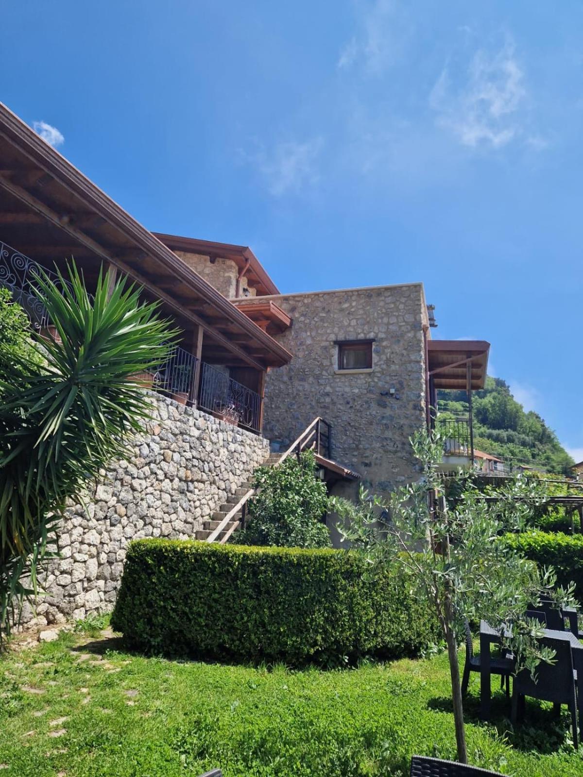 Agriturismo Orrido Di Pino Agerola Luaran gambar